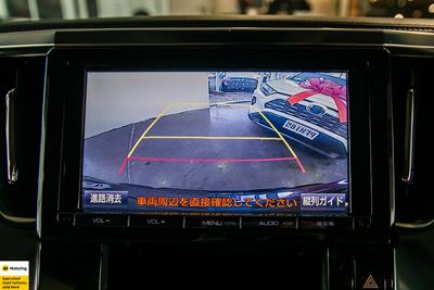 2015 Toyota Vellfire - Thumbnail