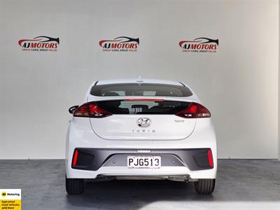 2022 Hyundai IONIQ - Thumbnail