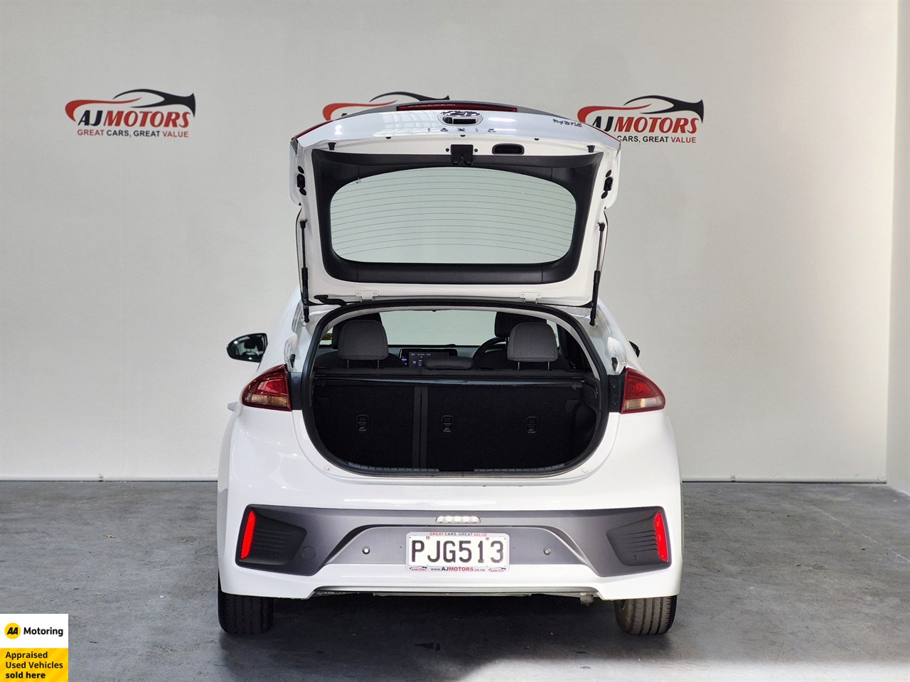 2022 Hyundai IONIQ