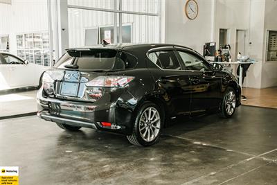 2012 Lexus CT - Thumbnail