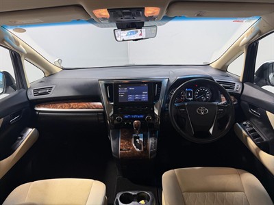 2023 Toyota Alphard - Thumbnail