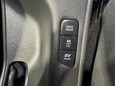 2020 Toyota Yaris - Thumbnail