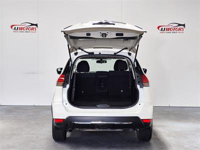 2022 Nissan X-Trail - Thumbnail