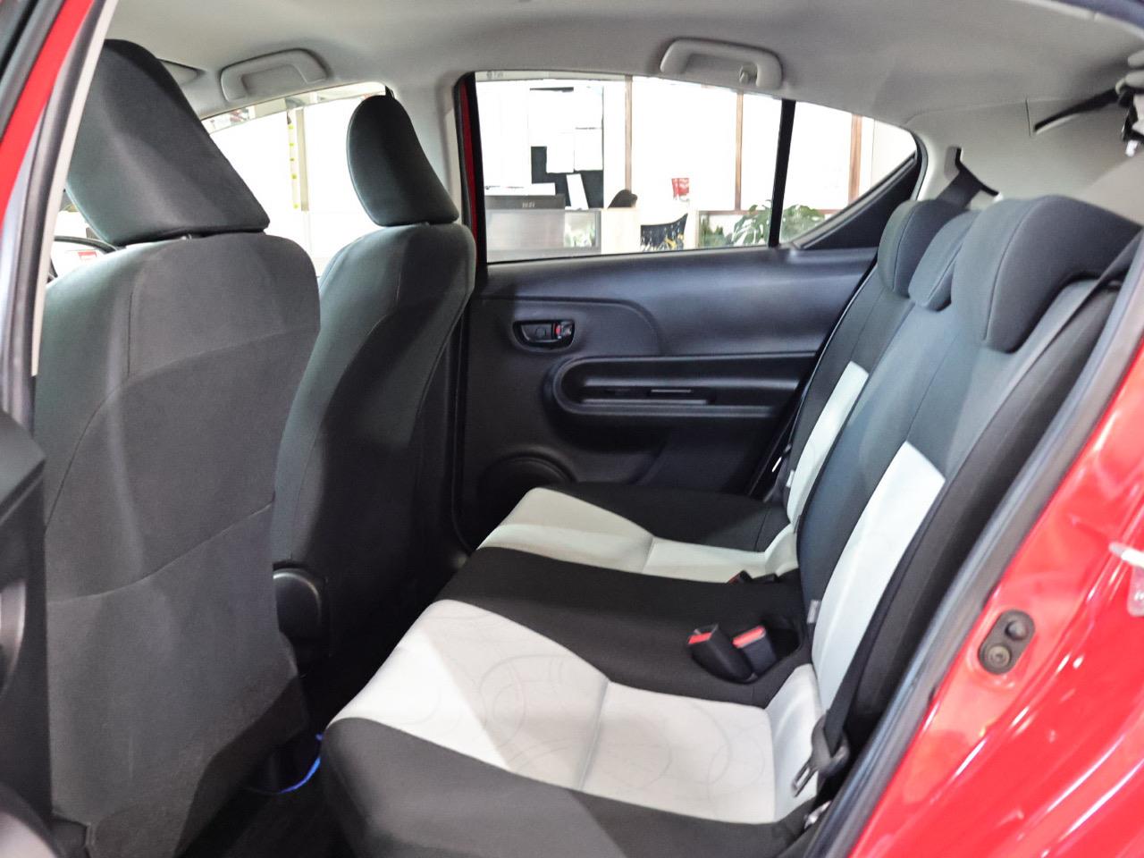 2013 Toyota Aqua