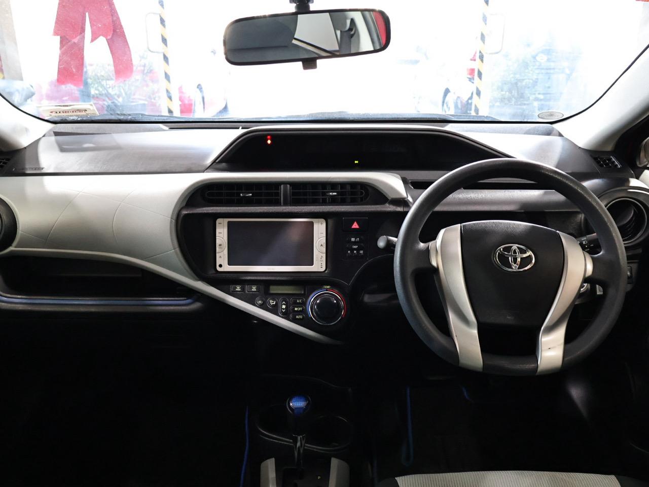 2013 Toyota Aqua