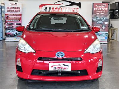2013 Toyota Aqua - Thumbnail