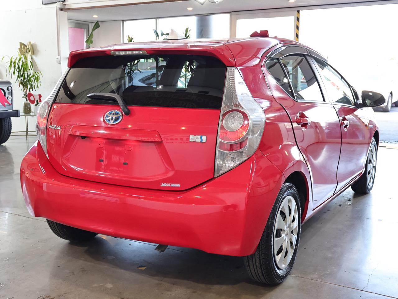 2013 Toyota Aqua