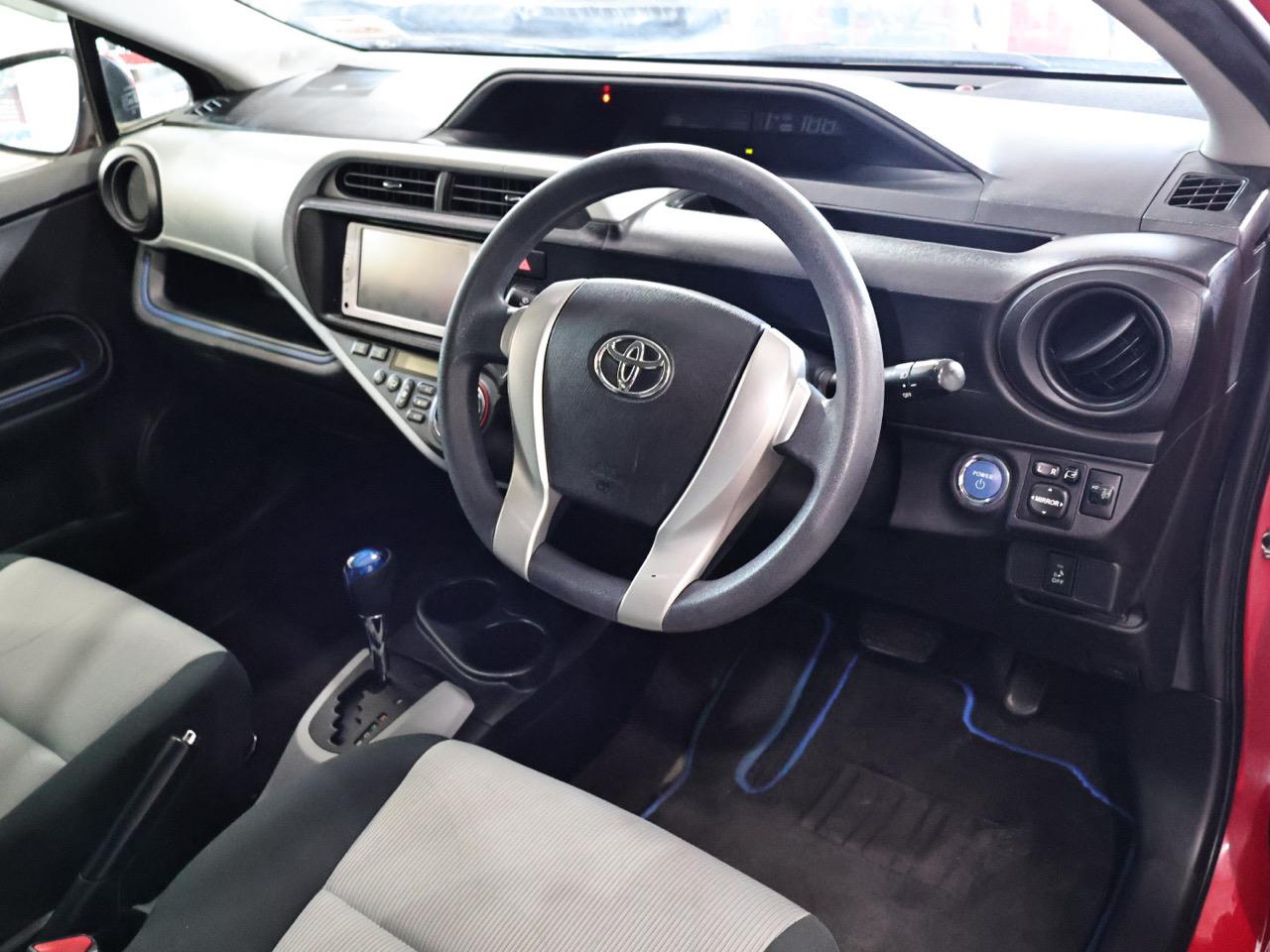 2013 Toyota Aqua