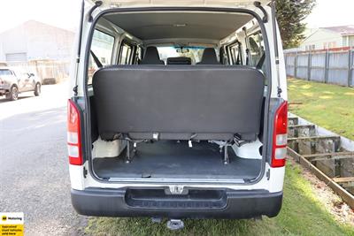 2012 Toyota Hiace - Thumbnail