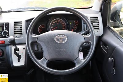 2012 Toyota Hiace - Thumbnail