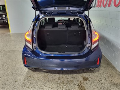 2019 Toyota Aqua - Thumbnail