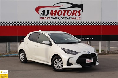 2021 Toyota Yaris - Thumbnail