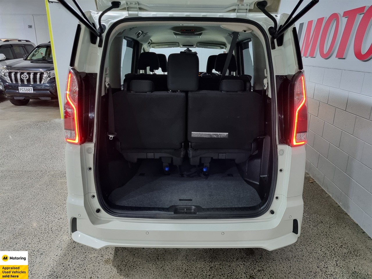 2018 Nissan Serena