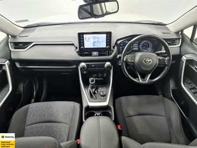 2019 Toyota RAV4 - Thumbnail