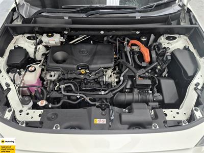 2019 Toyota RAV4 - Thumbnail