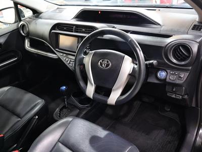 2014 Toyota Aqua - Thumbnail