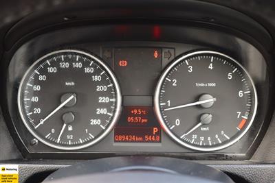 2012 BMW 320i - Thumbnail