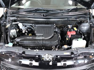 2016 Suzuki Swift - Thumbnail