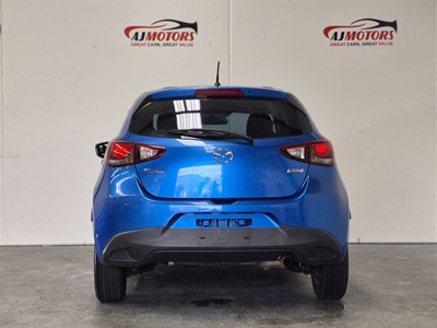 2014 Mazda Demio - Thumbnail