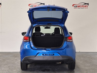 2014 Mazda Demio - Thumbnail