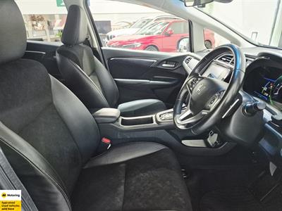 2015 Honda Shuttle - Thumbnail