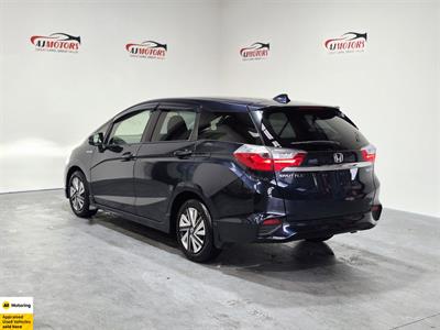 2015 Honda Shuttle - Thumbnail