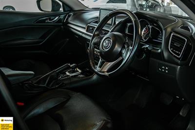 2016 Mazda Axela - Thumbnail