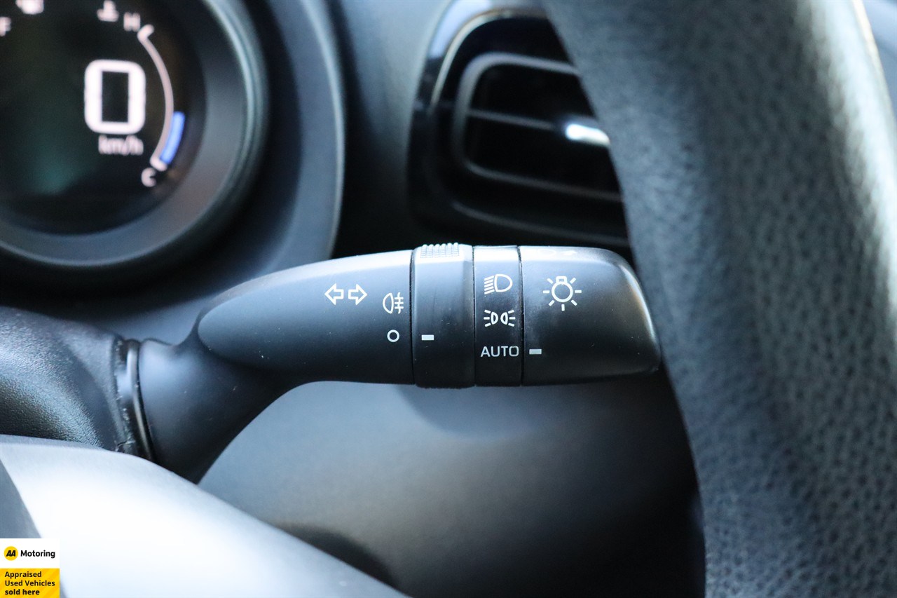 2020 Toyota YARIS CROSS