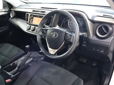 2013 Toyota RAV4 - Thumbnail