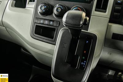 2020 Toyota Hiace - Thumbnail