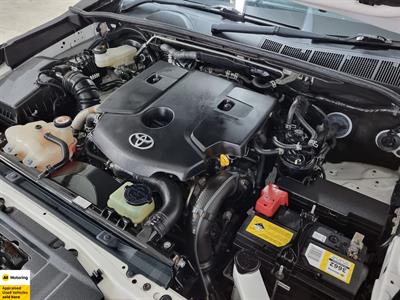 2020 Toyota HILUX - Thumbnail