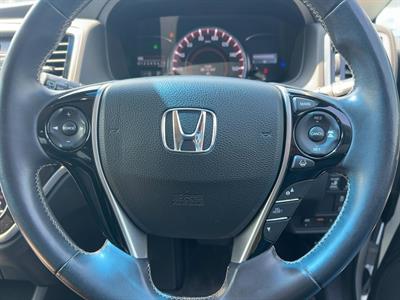 2017 Honda Odyssey - Thumbnail