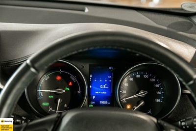 2017 Toyota C-HR - Thumbnail