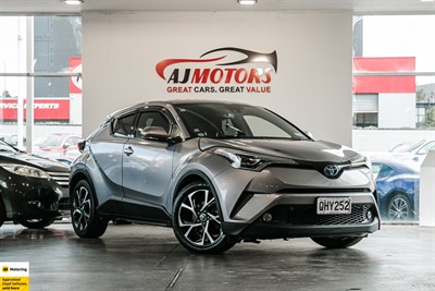 2017 Toyota C-HR - Thumbnail