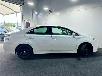 2010 Toyota Sai - Thumbnail