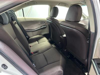 2010 Toyota Sai - Thumbnail