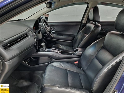 2016 Honda HR-V - Thumbnail