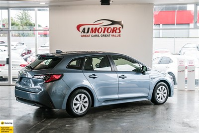 2019 Toyota Corolla - Thumbnail