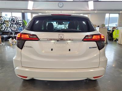 2020 Honda Vezel - Thumbnail