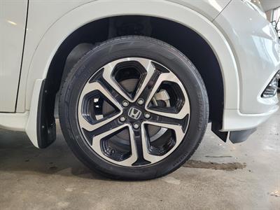 2020 Honda Vezel - Thumbnail