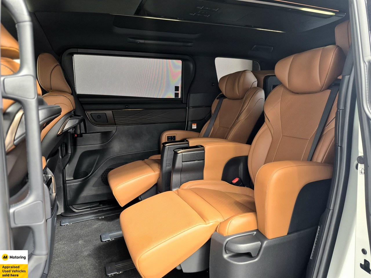 2025 Toyota Vellfire