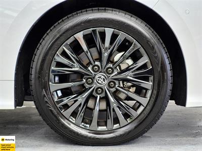 2025 Toyota Vellfire - Thumbnail