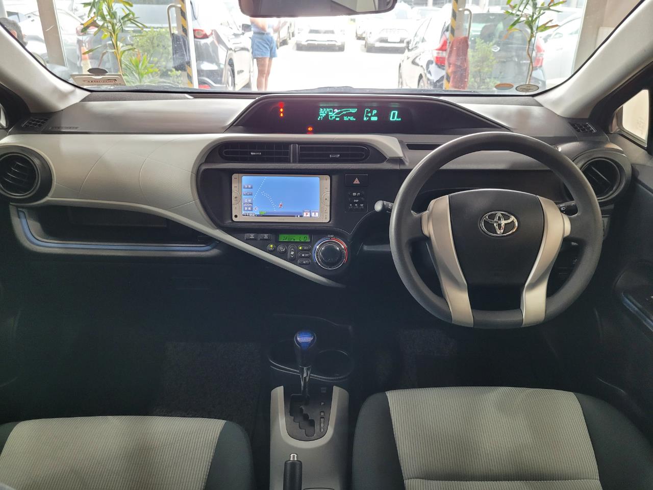 2013 Toyota Aqua