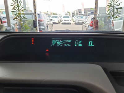 2013 Toyota Aqua - Thumbnail