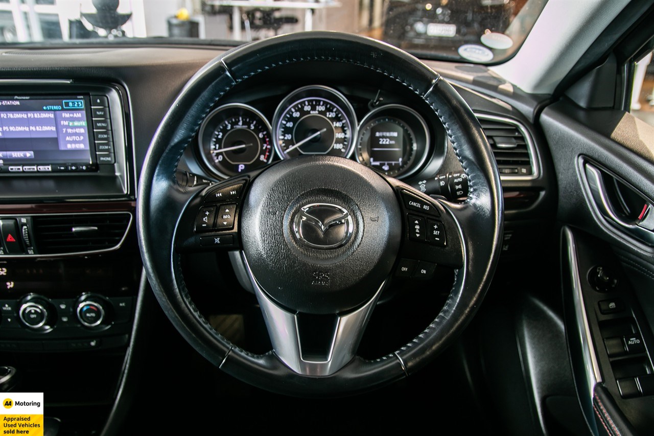 2014 Mazda Atenza