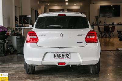 2020 Suzuki Swift - Thumbnail