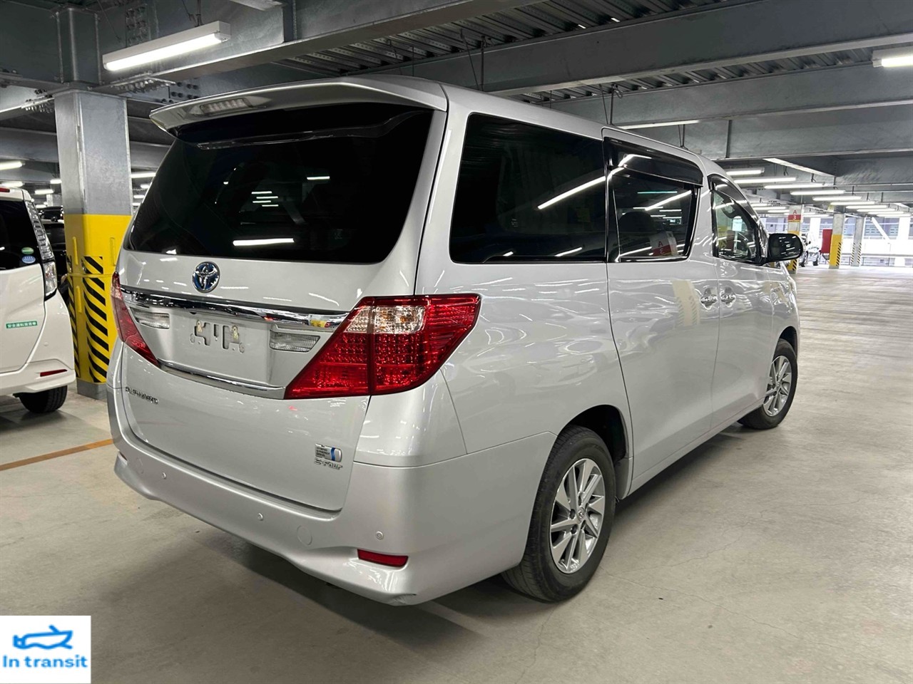 2013 Toyota Alphard