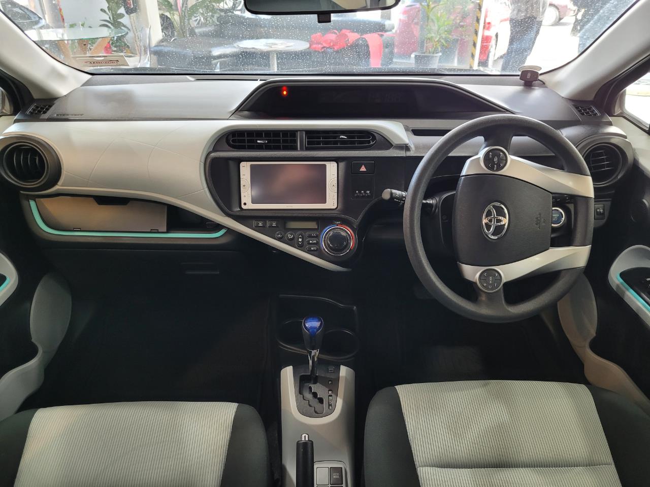 2012 Toyota Aqua