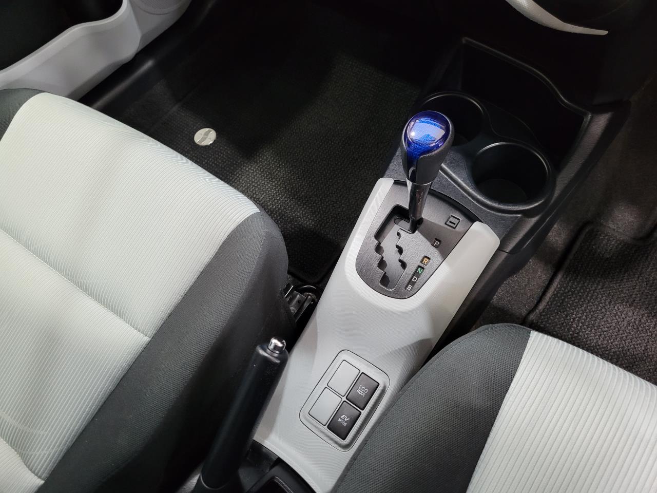 2012 Toyota Aqua
