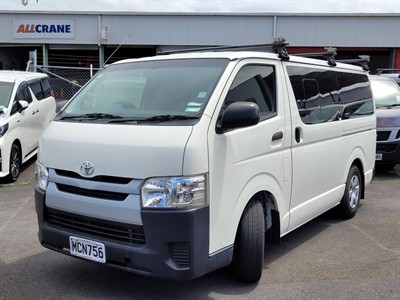 2019 Toyota Hiace - Thumbnail